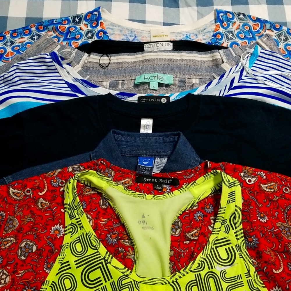 Lot of 8 Tops Nike Karle Sweet Rain Port Cotton On and other brands .